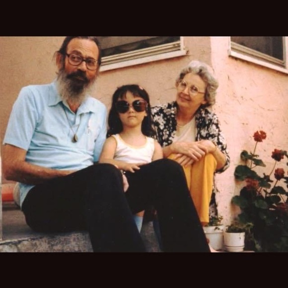 ❣️ABOUT ME❣️ - Picture 4 of 9